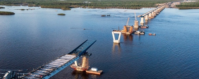 В августе в Благовещенске проведут стыковку нового 2-километрового моста через Зею
